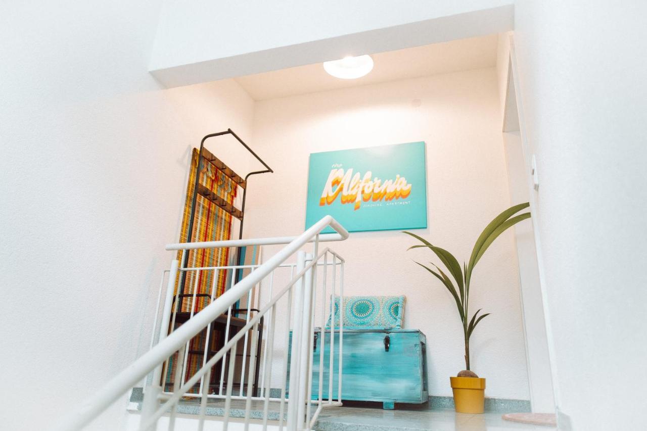 The Kalifornia I Stilvoll Mit Urlaubsfeeling I Dachterrasse I Klima Apartment Карлсруе Екстериор снимка